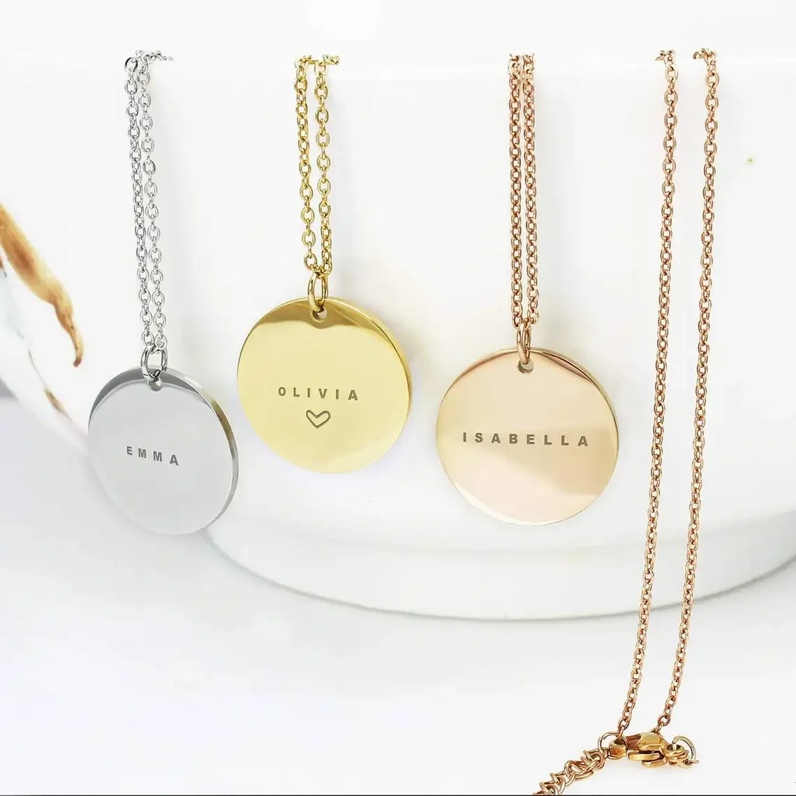 Niestandardowe grawerowane imi – Birth Flower Necklace recenzja i cena
