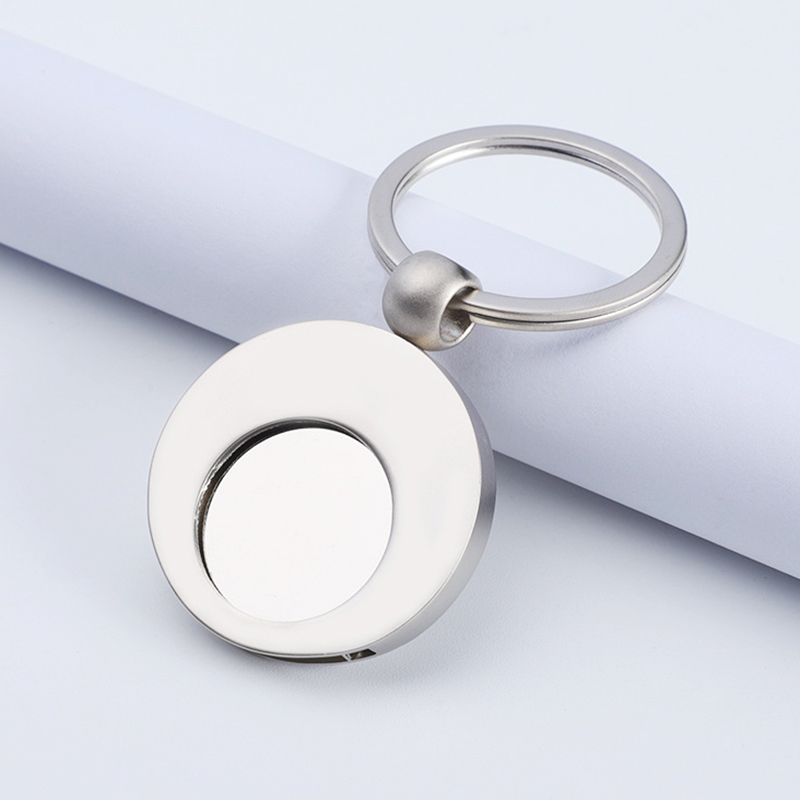 Personalizowany brelok do kluc – Initial Ring Custom recenzja i cena
